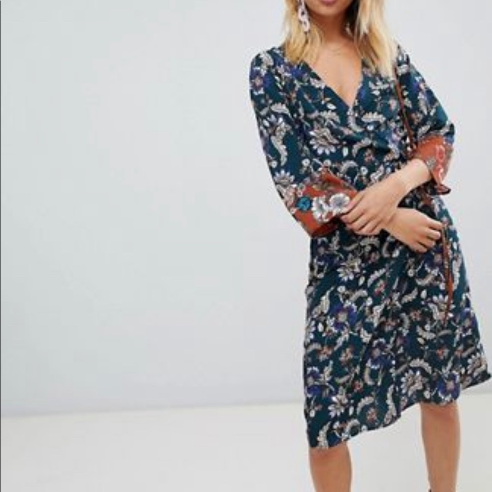 Boohoo Paisley Wrap Dress